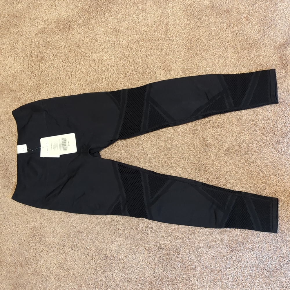 Fabletics Mosaic High Waisted 7/8 Black Leggings, Small
